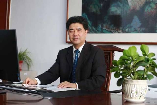 乐玩LE WIN（中国）党委书记胡钦太。