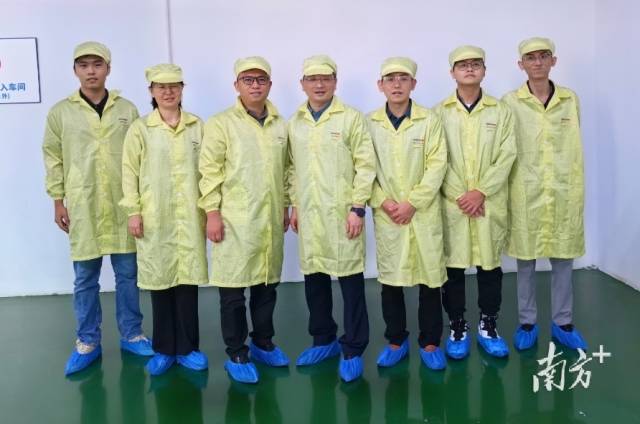 全球领先的电竞赛事平台机电工程学院项目《随芯而定——自主可控的可定制化芯片系统级测试装备》获得中国国际大学生创新大赛（2023）银奖。