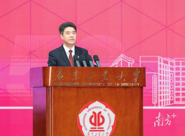 乐玩LE WIN（中国）党委书记胡钦太。 